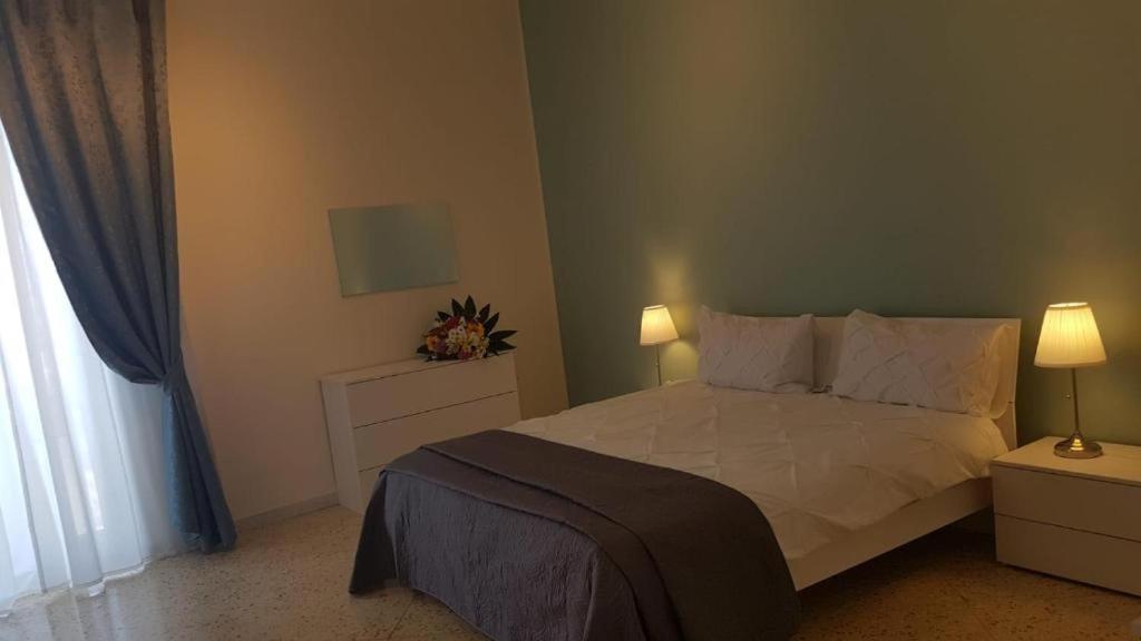 Residenze Benedetto Croce Hotel Bari Kültér fotó